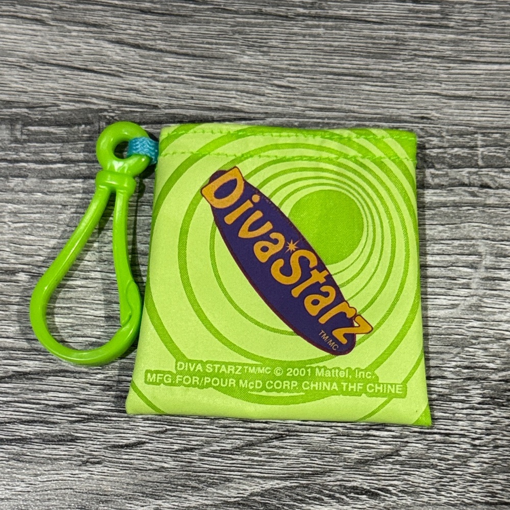 McDonald’s | Diva Starz #8: Mini Bag Clip Purse (2001) - Vintage Happy Meal Toy
